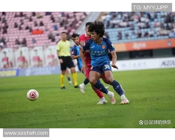 临沂足球球星崛起之路：从草根到职业赛场的奋斗历程